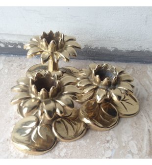 Подсвечник 3 цветка F-385  в блестящей латуни